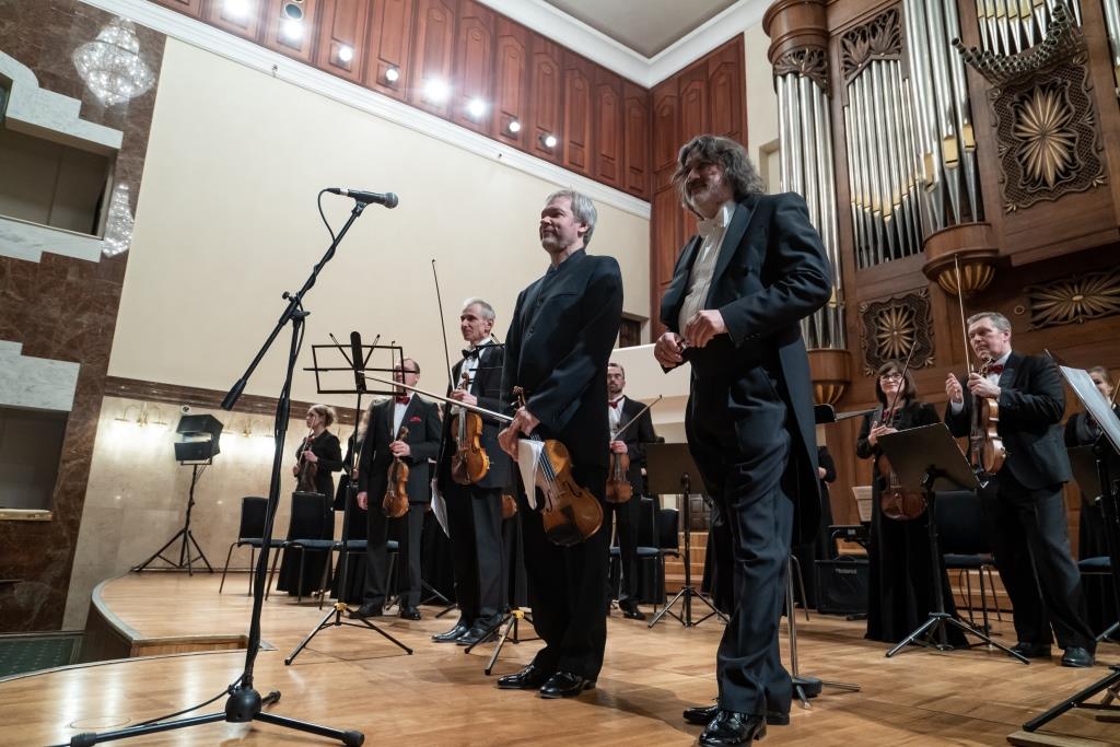 La orchestra. Оркестр Примавера Казанский камерный. Казанский камерный оркестр la Primavera.